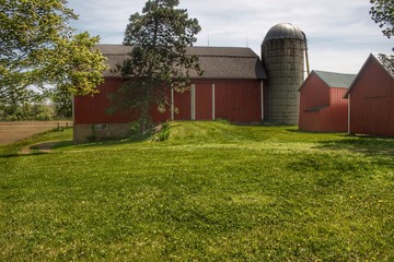 0440 - Maple Leaf Road Red (0440-BAR-051818-1257P)