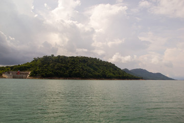 Naklejka premium Beautiful in Nature, Scenic view of Nam Ngeum Lake In Laos