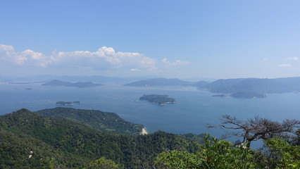 Fototapeta na wymiar view from miyajima