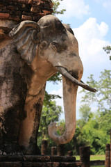 Obraz premium Ancient temple historical national park at Sukhothai, Thailand in 2018. Unesco world heritage for historical old place