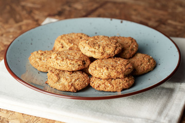 round oatmeal cookies