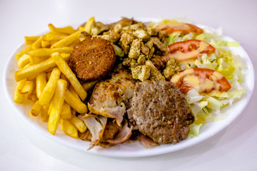 Assiette Kebab mixte