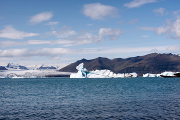 ICELAND: Jokulsarlon lagoon, Amazing cold landscape picture of icelandic glacier lagoon. Iceland, Europe.