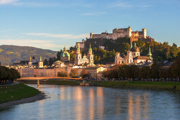 Salzburg an einem Spätsommerabend - obrazy, fototapety, plakaty