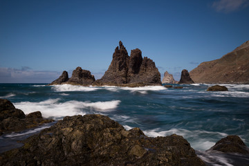 Felsenstrände auf Teneriffa im Atlantik