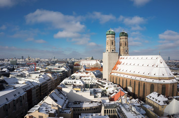 M&uuml;nchen Winter Skyline Panorama Frauenkirche