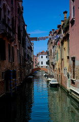 Obraz na płótnie Canvas Wasserstrasse in Venedig