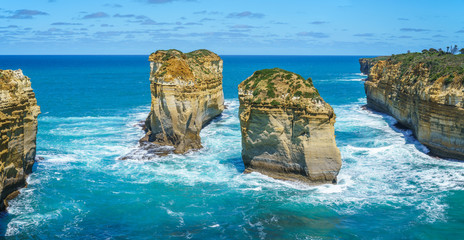 island arch from tom and eva lookout, port campbell, great ocean road, australia 9
