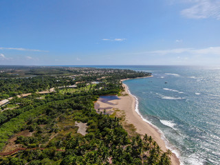 Fototapeta na wymiar Aerial view of tropical beach and turquoise clear sea water