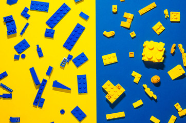 colored toy bricks