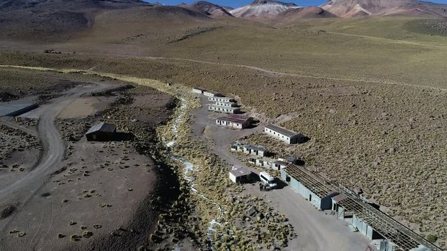 "Geiseres del Tatio" old mining town