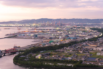 Fototapeta premium 和歌山市 高津子山展望台からの夕暮れ風景