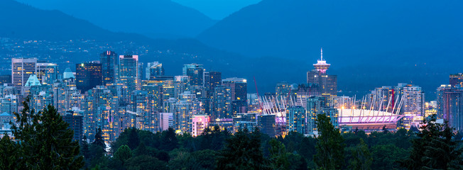 Fototapeta premium Vancouver city skyline, British Columbia, Canada