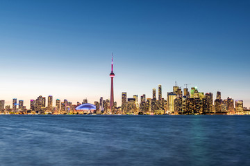 Naklejka premium Toronto city skyline at night, Ontario, Canada