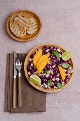 Salad of raw vegetables