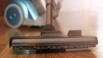 Vacuum cleaner brush so close