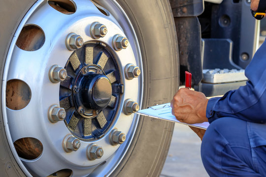 Preforming a pre-trip inspection on a truck,Concept preventive maintenance truck checklist,