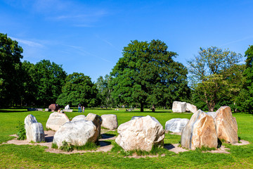 globales Steinprojekt im Tiergarten in  Berlin