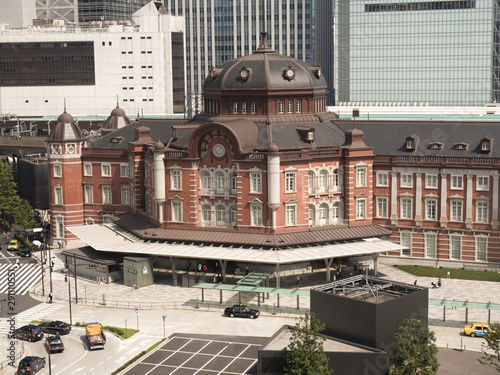 東京駅 丸の内口 Wall Mural Wallpaper Murals Wallsheaven Moonrise