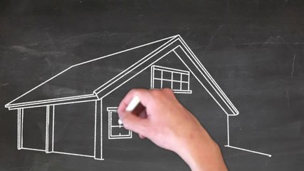 agent immobilier homme tableau noir