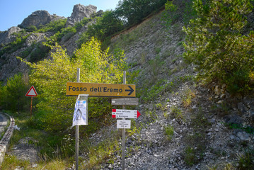 vista dal sentiero 208 fosso dell'eremo a Piobbico