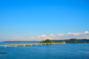 夏の角島大橋（山口県）