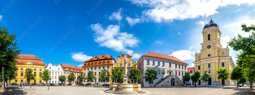 Wall mural panorama karlsplatz, neuburg an der donau, bayern, deutschland