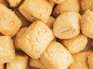 Crispy bread's croutons for aperitif