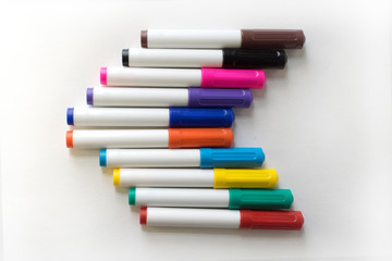 Naklejka premium Photo of markers. Markers for drawing. Stationery. The subject of the office. Color markers for school or office.