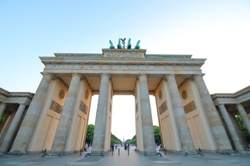 Obraz premium Brandenburger gate historical architecture Berlin Germany