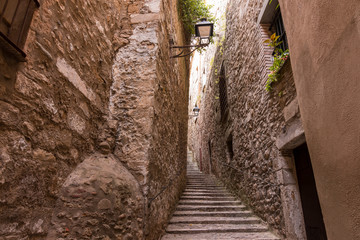 Historic center and Jewish quarter of Girona (Spain), one of the best preserved neighborhoods in Spain and Europe.