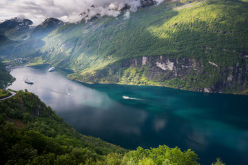 Fototapeta na wymiar Beautiful views in Geiranger, Geirangerfjord, Norway