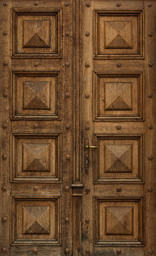 Old brown wooden doort