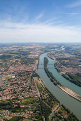 Delta du Rhône vue du ciel entre Aigues morte et saintes maries de la mer
