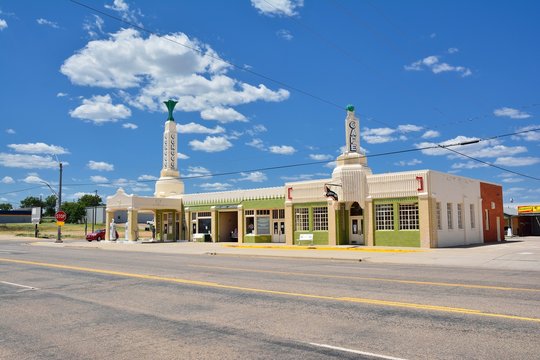 Shamrock, Texas - July 20, 2017: Art deco U-Drop Inn Conoco Station (Tower Station) on Route 66. Appeared in the animated movie "Cars". National register of historic places