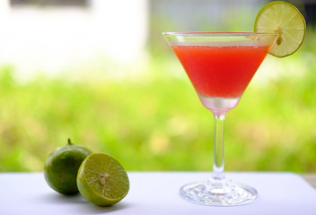 cocktail with lime and mint