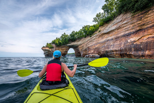 Pictured Rocks National Lakeshore Kayaking