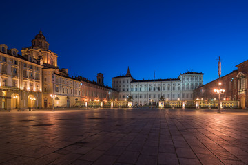 Fototapeta na wymiar Palazzo reale