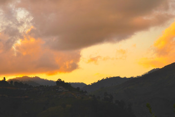 Fototapeta premium sunset in the mountains