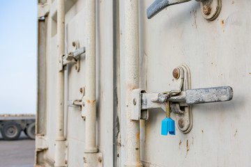 Contenedor precintado