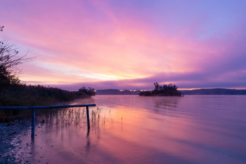 Obraz premium Sunrise at the Ammersee