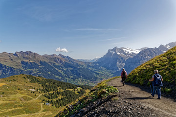 Fototapeta premium Randonnée dans les Alpes Suisses