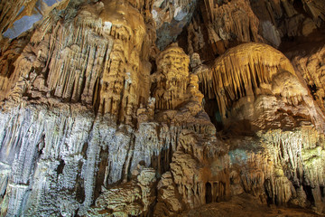 Paradise Cave (Thien Duong Cave), Vietnam. Stolctites and stologmites in a paradise cave at Phong Nha-Ke Bang National