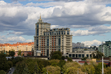 Naklejka premium top View on the historical center of the city from the roof of the Central entrance to Gorky Park in Moscow Russia
