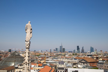Fototapeta na wymiar Milan vue des toits