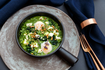 green omelette shakshuka