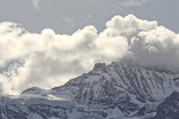 Obraz premium Nuages sur la Jungfrau
