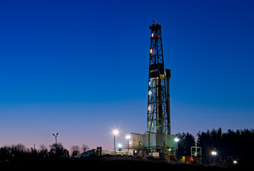 oil well at night
