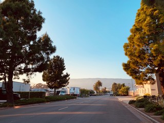 Fototapeta na wymiar Goleta Street in Santa Barbara California, sunny morning