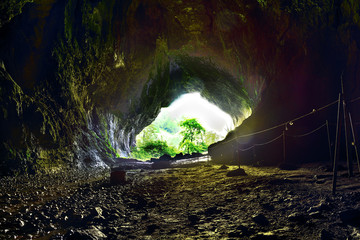 Unguru Mare cave in Romania